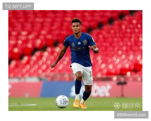 沃特金斯距离顶级前锋还差哪些关键特质？